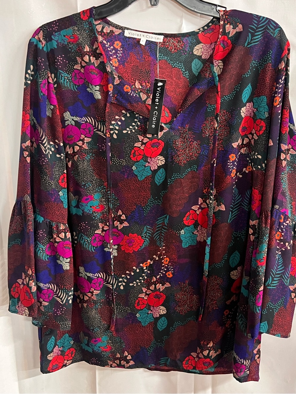 Boho Floral Print Semi-Sheer Blouse. NEW! Large.